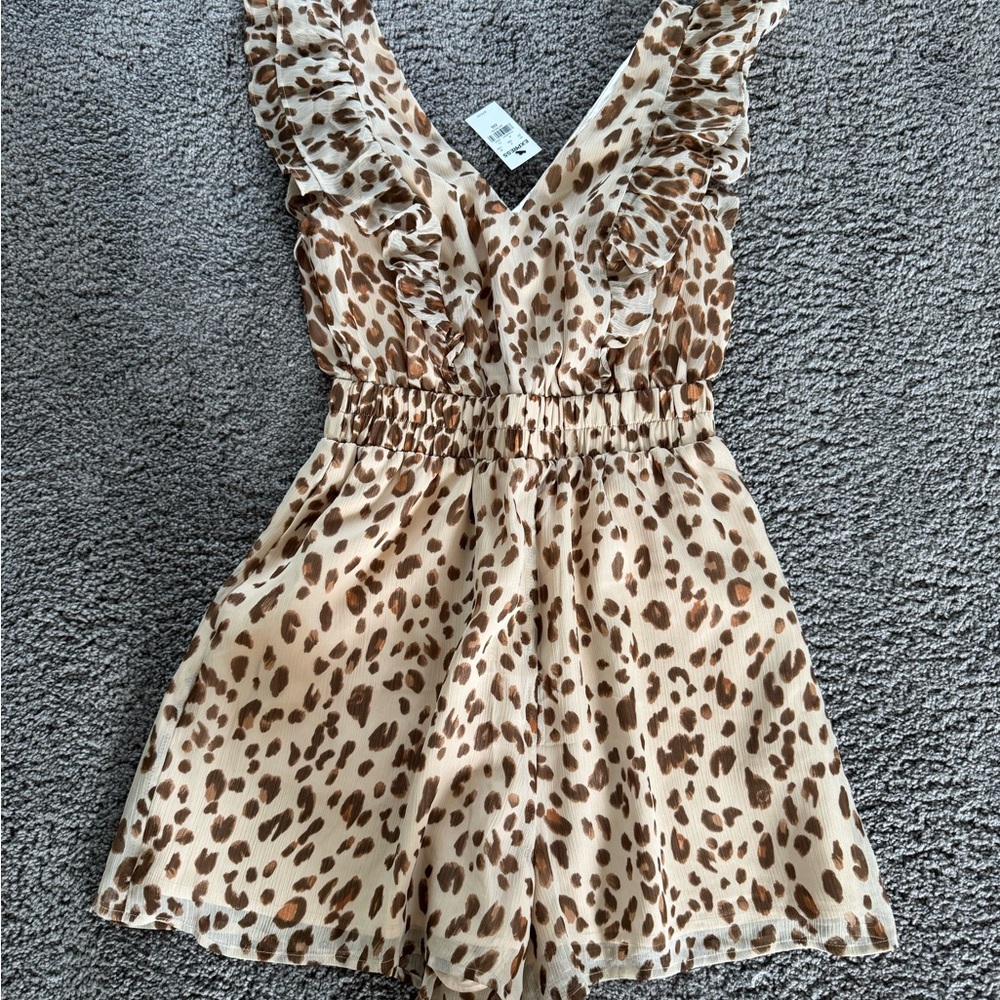 Women’s Leopard Print Ruffle Romper